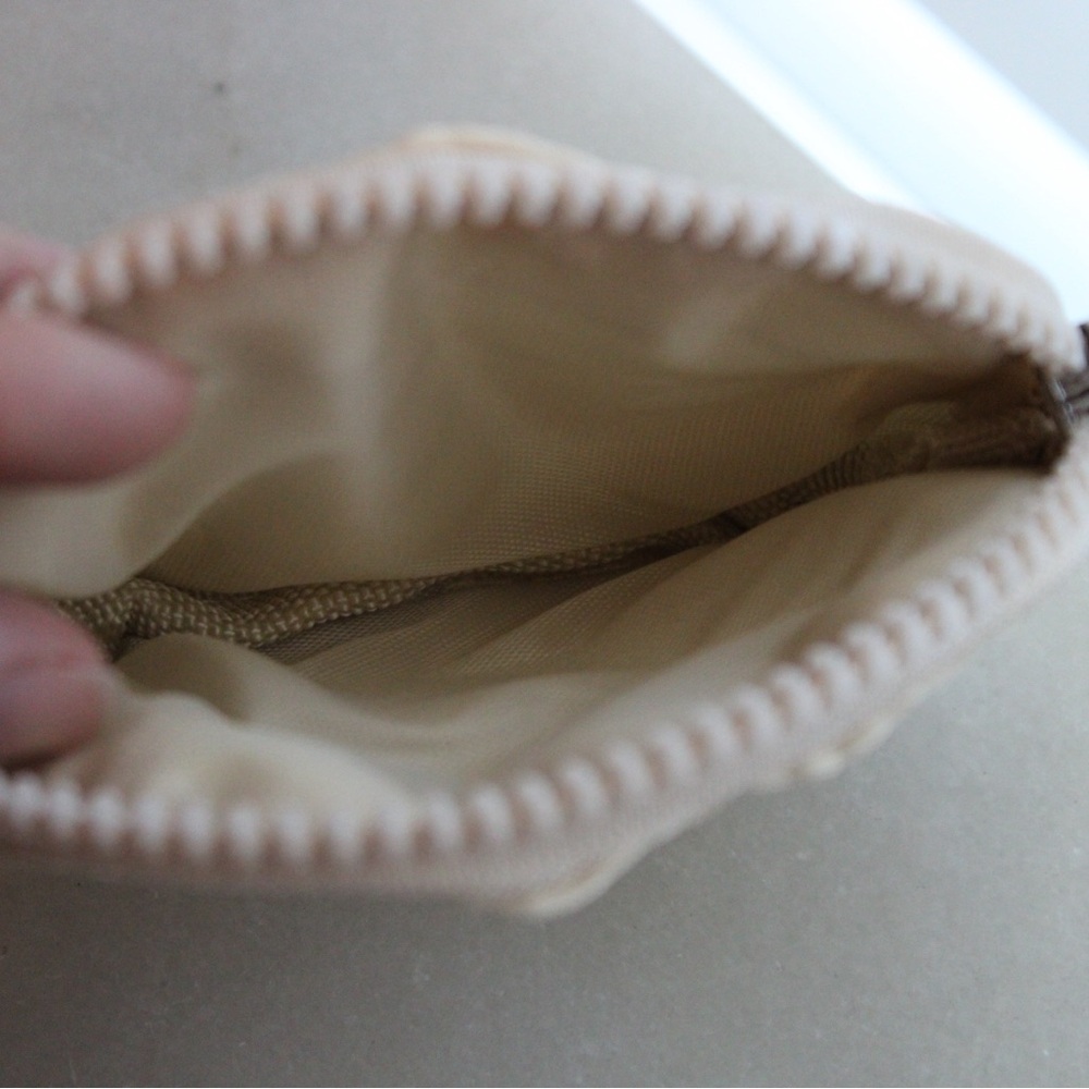 Penny Pouch & Stanley Inspired Stash Jar Keychain Mini Bag Beige with Silver - Picture 8 of 9